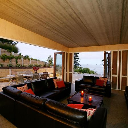 Ahu Ahu Beach Villas Oakura Bagian luar foto